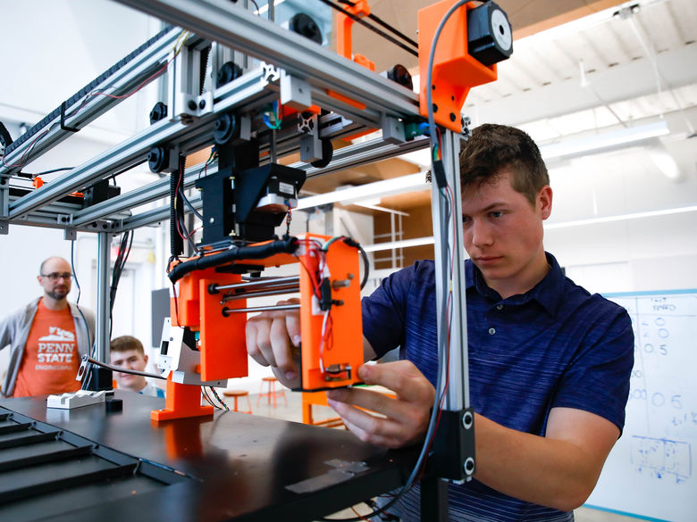 Photo of Electro-Mechanical Engineering Technology Student working on a project at the Digital Foundry in New Kensington