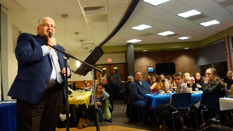 New Kensington mayor addresses crowd at campus Unity Dinner