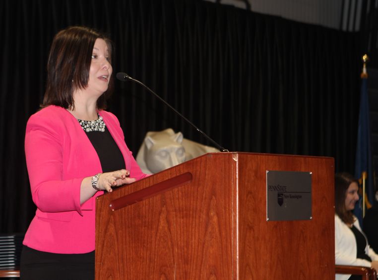 Alumna delivers commencement address Commencement speaker