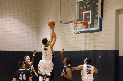 Driving to the hoop Men's basketball
