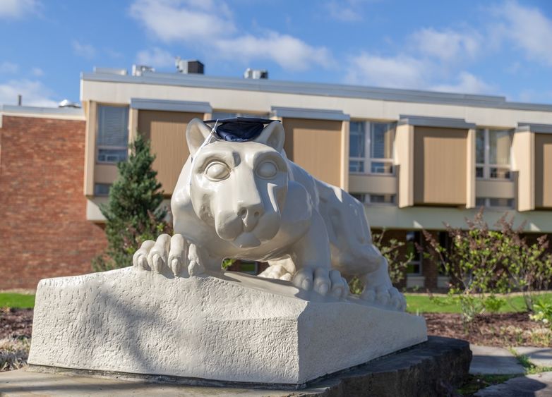 Lion shrine statue