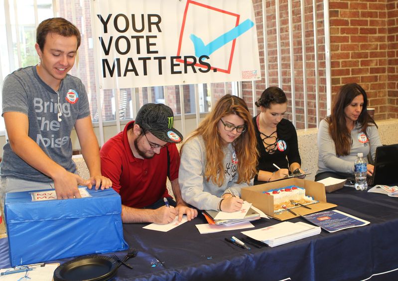 Student volunteers getting out the vote Student volunteers